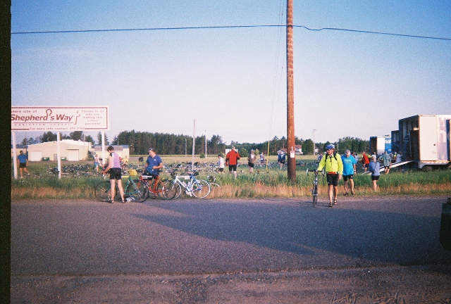 454185-r1-054-25a_small.jpg